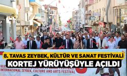 8. Tavas Zeybek, Kültür ve Sanat Festivali Kortej Yürüyüşüyle Açıldı