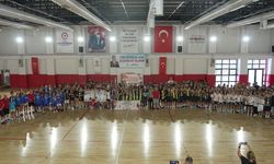 Denizli Büyükşehir Belediyesi Zafer Kupası Basketbol Turnuvası Tamamlandı