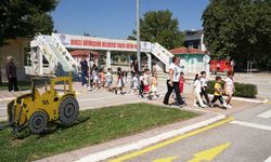 Denizli Büyükşehir’den Minik Kâşiflere Yaz Sürprizi! Hem Öğrendiler Hem Eğlendiler