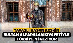 Tavaslı Hasan Keskin Sultan Alparslan Kıyafetiyle Türkiye'yi Geziyor