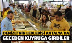 Denizli'nin Leblebisi Antalya'da gündem oldu! Gece yarısından itibaren kuyruğa girdiler