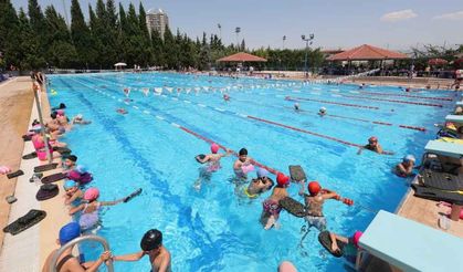 Denizli'de 22 branşta açılacak spor kurslarına başvurular başladı