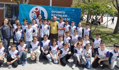 Denizli Fatih İlkokulu zeka oyunlarında tarih yazdı