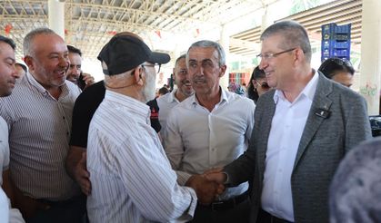 AK Parti Denizli İl Başkanı Subaşıoğlu Akhan Ve Kaklık Pazarı’nı Ziyaret Etti