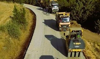 Çivril Belediye Başkanı Semih Dere İnceledi: İmrallı–Gömce Yolu Yenileniyor!