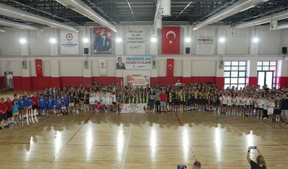Denizli Büyükşehir Belediyesi Zafer Kupası Basketbol Turnuvası Tamamlandı