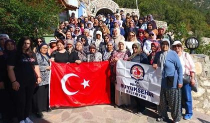 Denizlili Kadınlar Acıpayam’da Buluştu! İlçeler Arası Gönül Köprüleri Kuruluyor