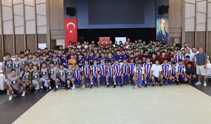 Merkezefendi'de Futbol Zirvesi, Yeni Sezon Kuralları Konuşuldu