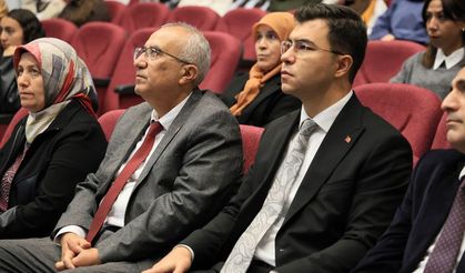 Çameli’de “Modern Dünyada Aileyi Anlamak ve Güçlendirmek” Konferansı Gerçekleştirildi