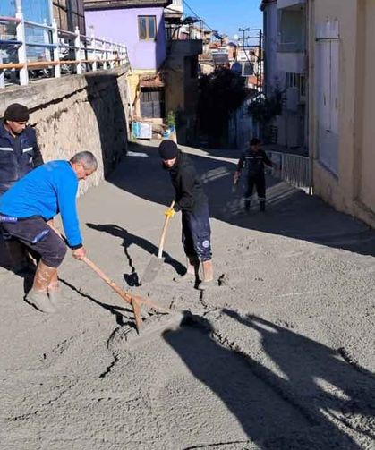 Babadağ Belediyesi Gazi Mahallesinde betonlama çalışmaları tamamlandı