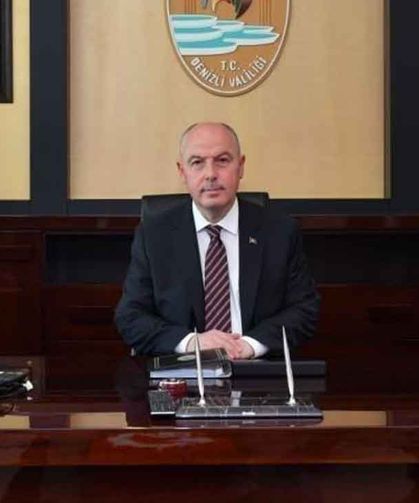 Vali Coşkun: "Emekçilerimizin fedakârlıkları saygıdeğer ve vazgeçilmez bir yere sahiptir"