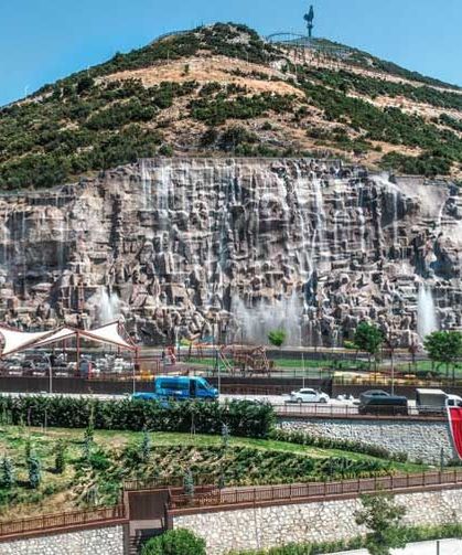 Pamukkale’de Bayram Müjdesi, Seyir Tepesi Kapılarını Ücretsiz Açıyor