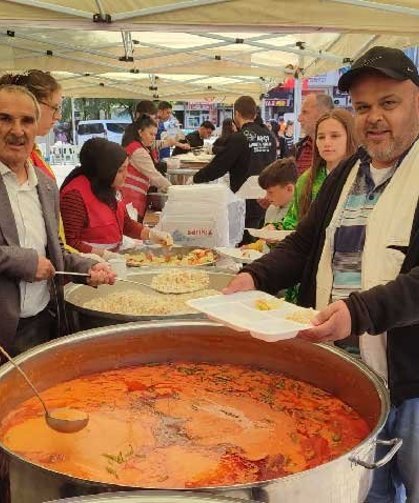 Denizli Acıpayam’da 18 Mart programına yoğun katılım: Binlerce kişi anmada buluştu