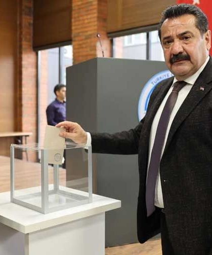 Pamukkale Belediye Meclisi’nde Görev Dağılımı Tamamlandı