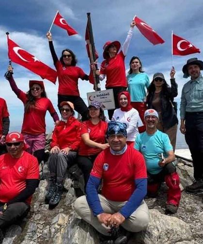19 Mayıs coşkusu Babadağ’ın zirvesinde kutlandı