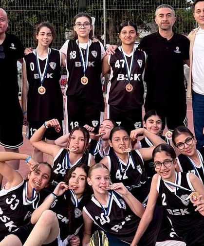 Ege Dostluk Turnuvası’nda şampiyon Denizli Büyükşehir