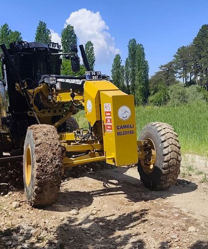 Çameli Belediyesi'nden Kalınkoz'da Seferberlik: Arazi Yolları Yenileniyor"