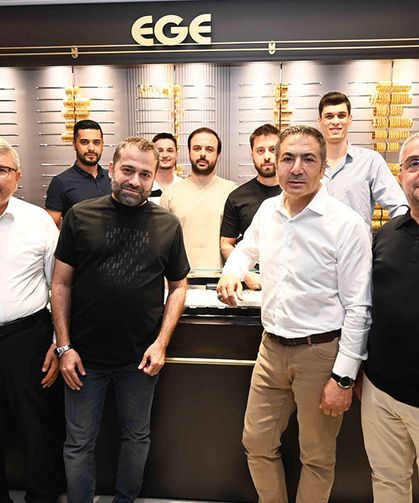 Başkan Erdoğan Üye ve Esnaf Ziyaretlerine Devam Ediyor