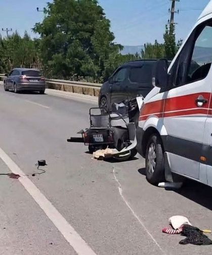 Denizli Acıpayam Kırca Kavşağında Kaza! Motosiklet Sürücüsü Yaralandı!