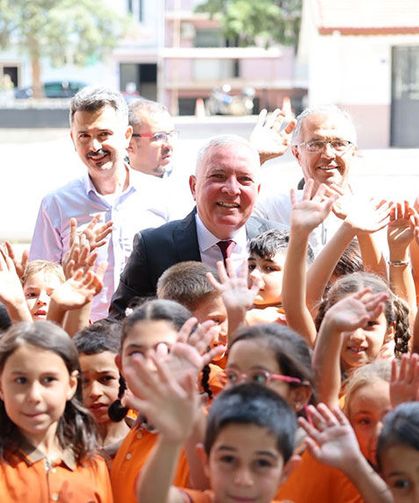 Honaz'da Miniklerin Yüzünü Güldüren Sürpriz