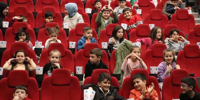 Sarayköy'de sömestir tatili sinema şölenine dönüştü