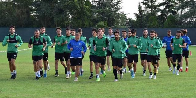 9 futbolcunun 1 dakika bile forma giymediği Denizlispor’u kaptan sırtladı