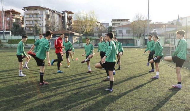 Olaylar Nedeniyle Ertelenen Uşakspor-Denizlispor Maçı, Yeni Tarihi Belli Oldu