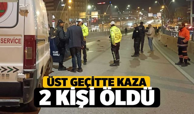 Denizli'de Kaza, Üst Geçitte SUV araç motosiklete çarptı: 2 kişi Hayatını Kaybetti