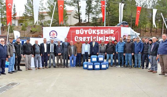 Alabalık üreticilerine dezenfektan ve havuz süpürgesi desteği