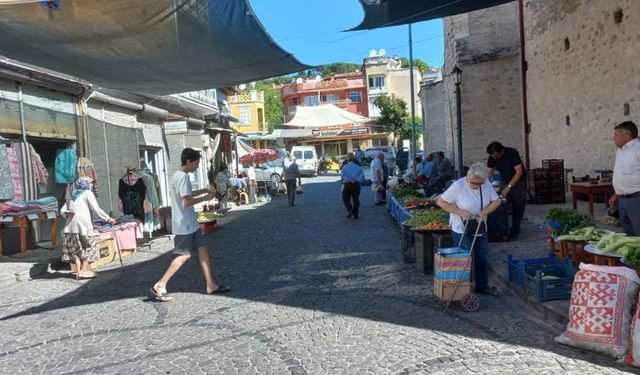 Buldan’da Yukarı Pazar kuldu