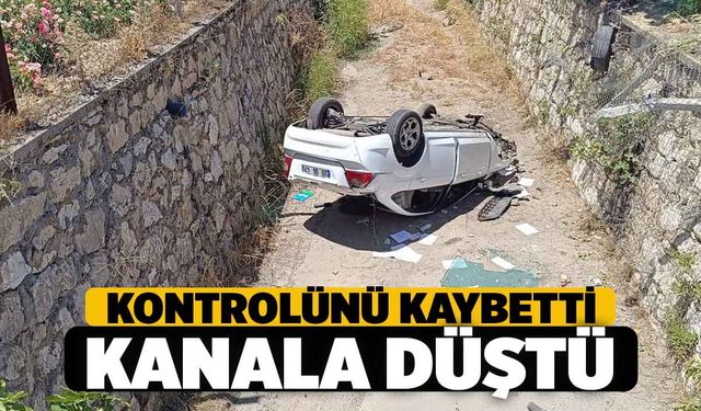 Denizli'de Otomobil Akkonak'ta Kanala Düştü