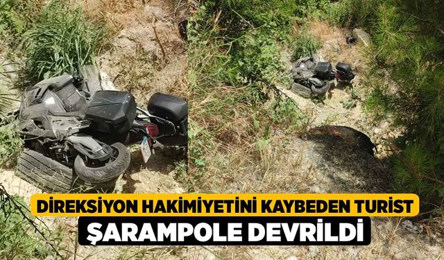 Direksiyon hakimiyetini kaybeden turist şarampole devrildi