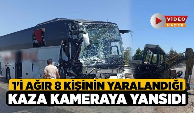 1'i ağır 8 Kişinin Yaralandığı Kaza Kameraya Yansıdı