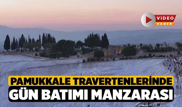 Pamukkale travertenlerinde gün batımı manzarası