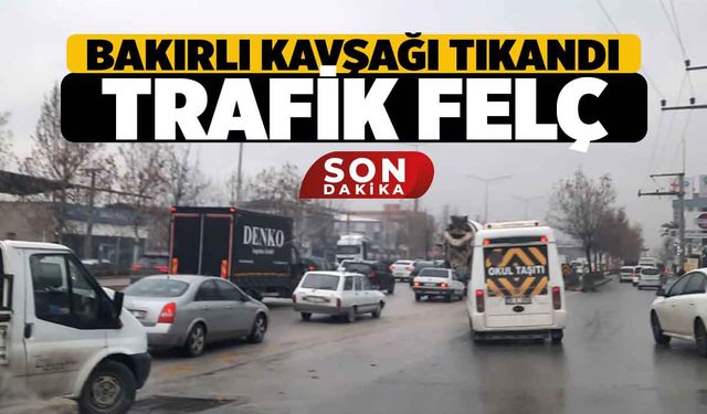 Bakırlı Kavşağında Kaza Trafik Felç Oldu