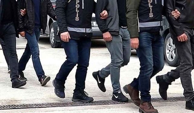 37 ilde FETÖ propagandası yapan 121 şüpheli yakalandı
