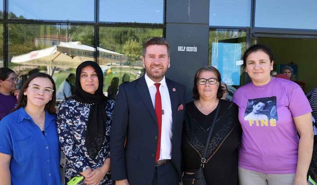 Tavas Belediyesi kırsal mahallerde yaşayan kadınlar için yüzme kursu başlattı