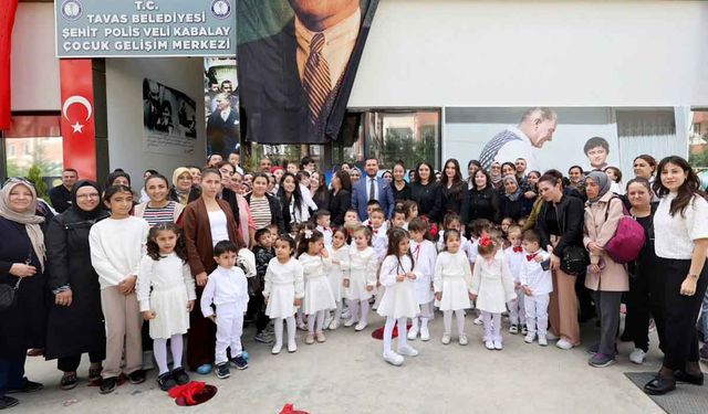 Tavas Belediyesi'nden Anlamlı Cumhuriyet Bayramı Kutlaması