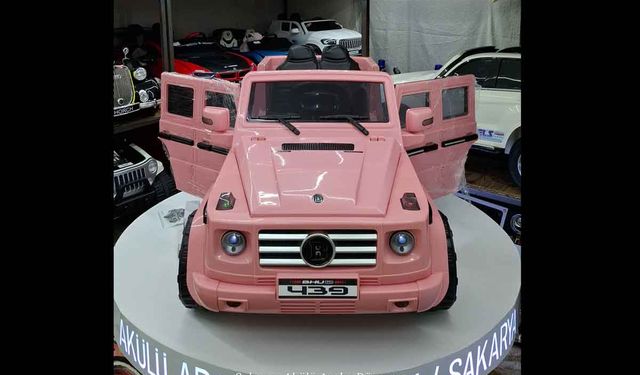 Çocuklara Akülü Araba Almak Neden İyi Bir Fikir