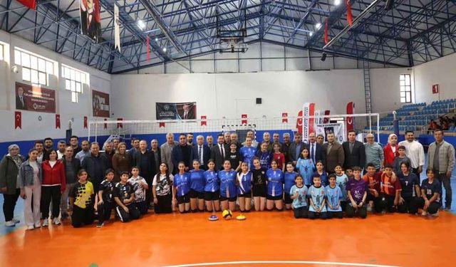 Tavaslı gençleri spora yönlendirmek amacıyla ‘Gençlik İçin Harekete Geç’ projesi başlatıldı