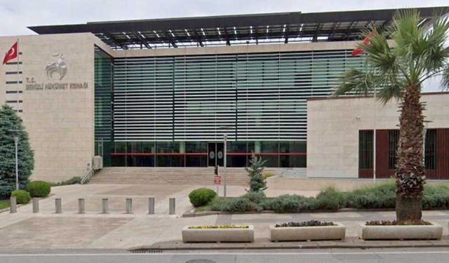 Denizli Valiliği fırtına nedeniyle motorlu kurye faaliyetlerini durdurdu