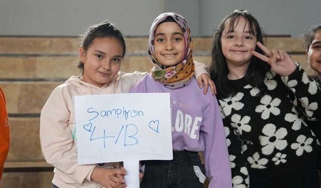 ‘Sınıflar Arası Futsal Turnuvası’nda heyecan sürüyor