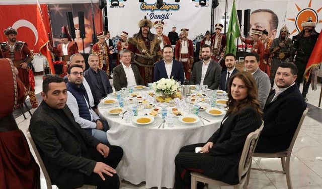 AK Parti Gençlik Kolları Genel Başkanı İbiş Denizli’de gençlerle iftarda buluştu