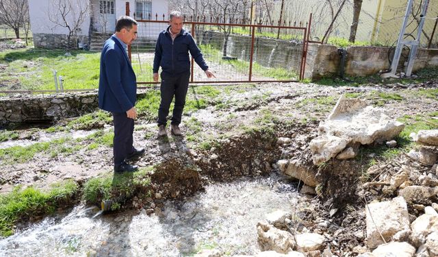 Çameli'de Yağış Sonrası Sular Çıkmaya Başladı