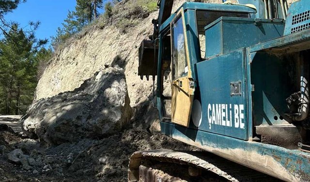 Gökçeyaka Mahallesi’nde Kapanan Yol Yeniden Ulaşıma Açıldı