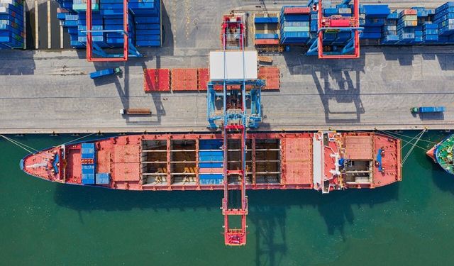 İhracatta Güvenli Büyümenin Anahtarı: Risk Yönetimi ve Ticari Alacak Sigortası