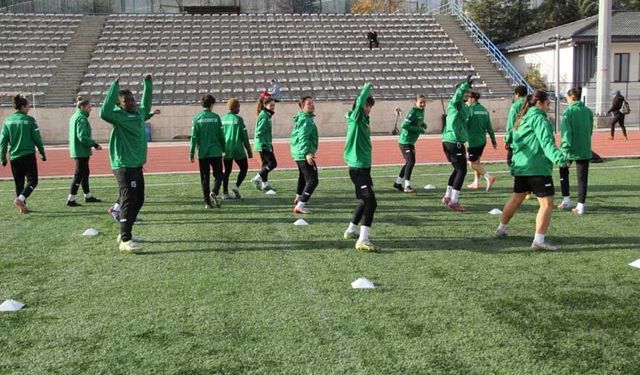 Şampiyon Horozkentspor Parasızlık Nedeniyle Kapanma Eşiğinde