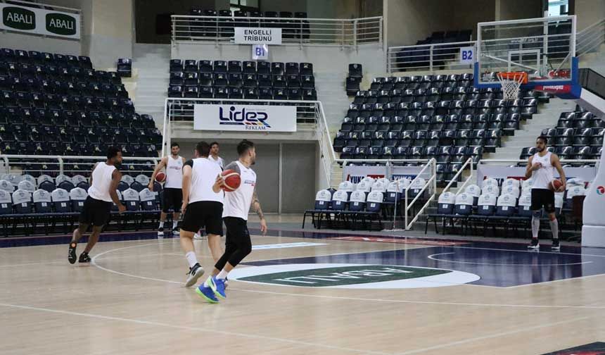Yukatel Merkezefendi Belediyesi Basket Başantrenörü Zafer Aktaş, takımına güveniyor