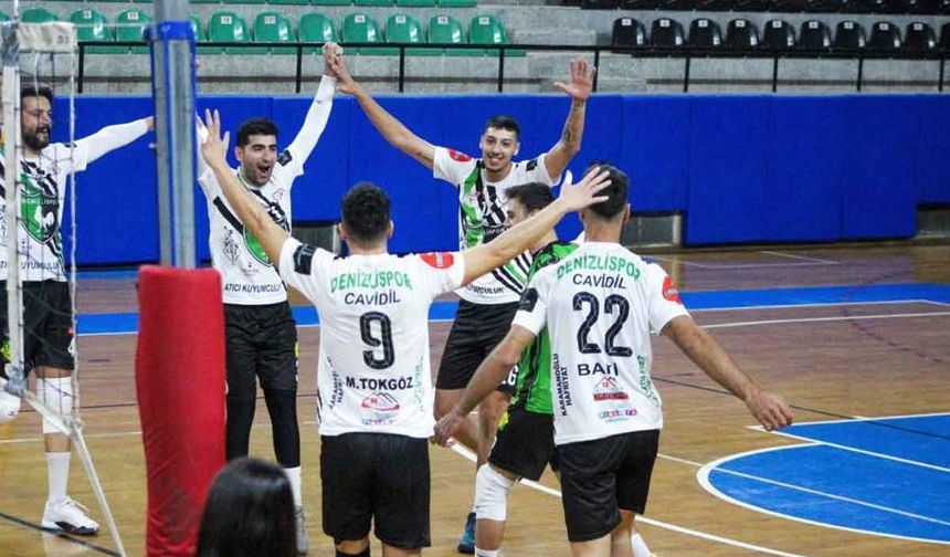 Denizlispor Voleybol Takımı, Köyceğiz’i 3-0 mağlup etti