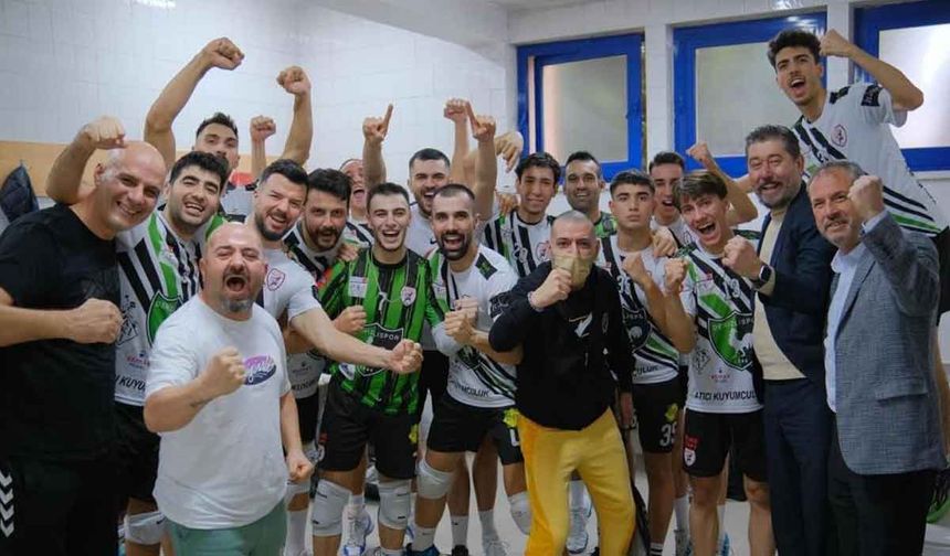 11 maçtır bileği bükülmeyen Denizlispor Cavidil play-off’u garantiledi